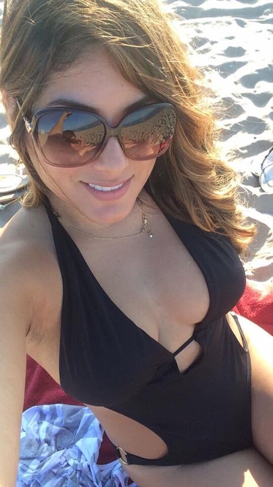 Chicago Bottle Girl