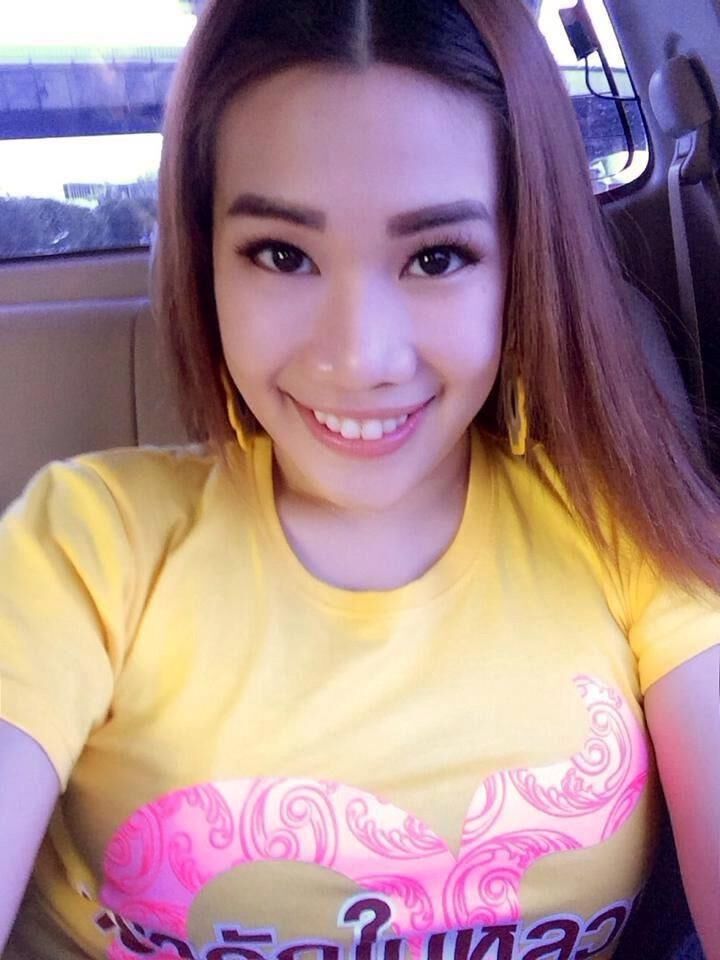Alisa Pisornarnupa Bangkok Business woman getting choked