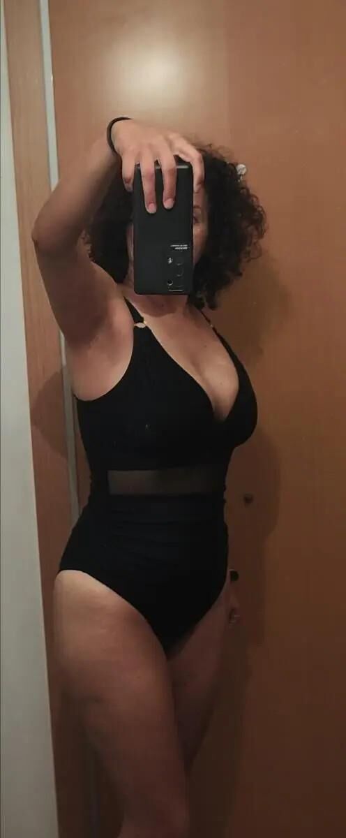 sexy mature slut 
