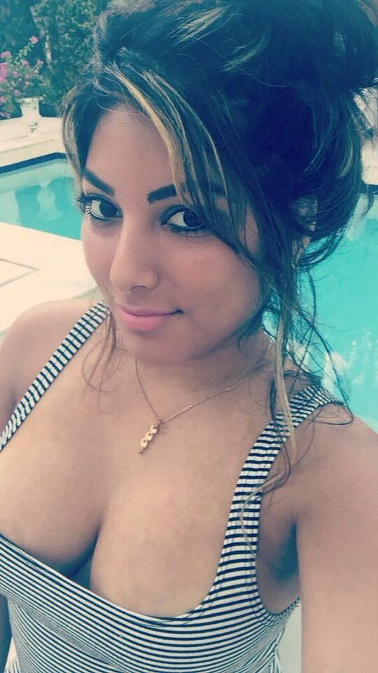 Chicago Bottle Girl