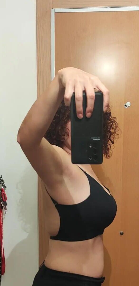 sexy mature slut 