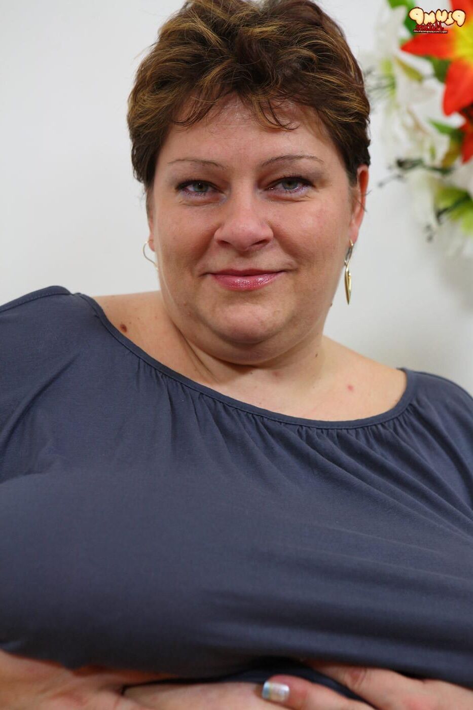Nadya mature