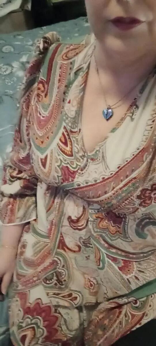 sexy busty blonde milf slut
