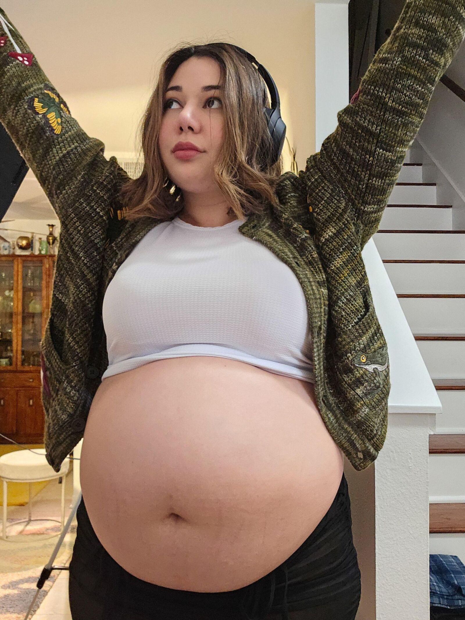Couch Queenie (BBW)