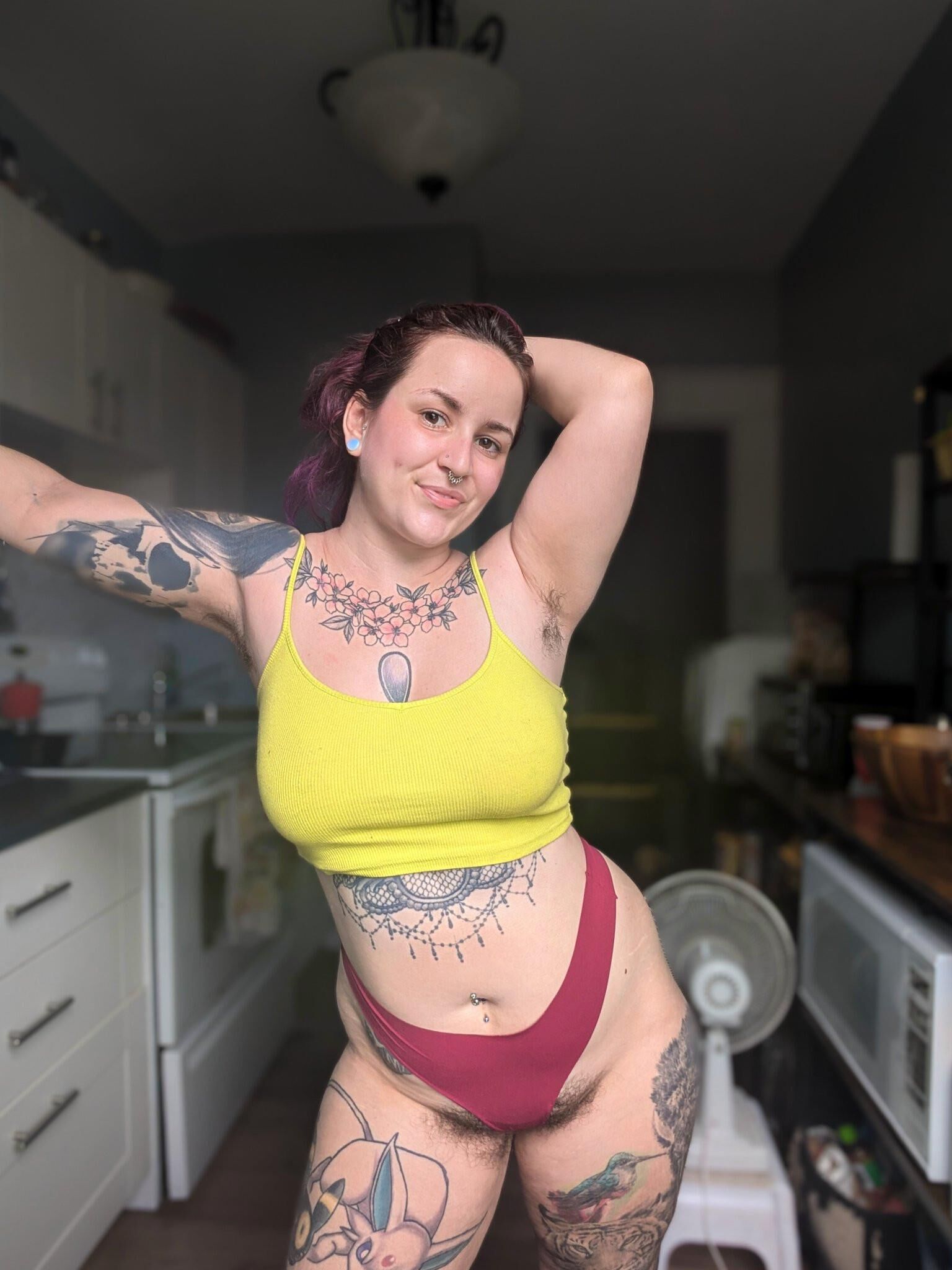 Toni Big Butt Big Boobs Tattooed Hairy Gorgeous Anal Girl Hot Sh