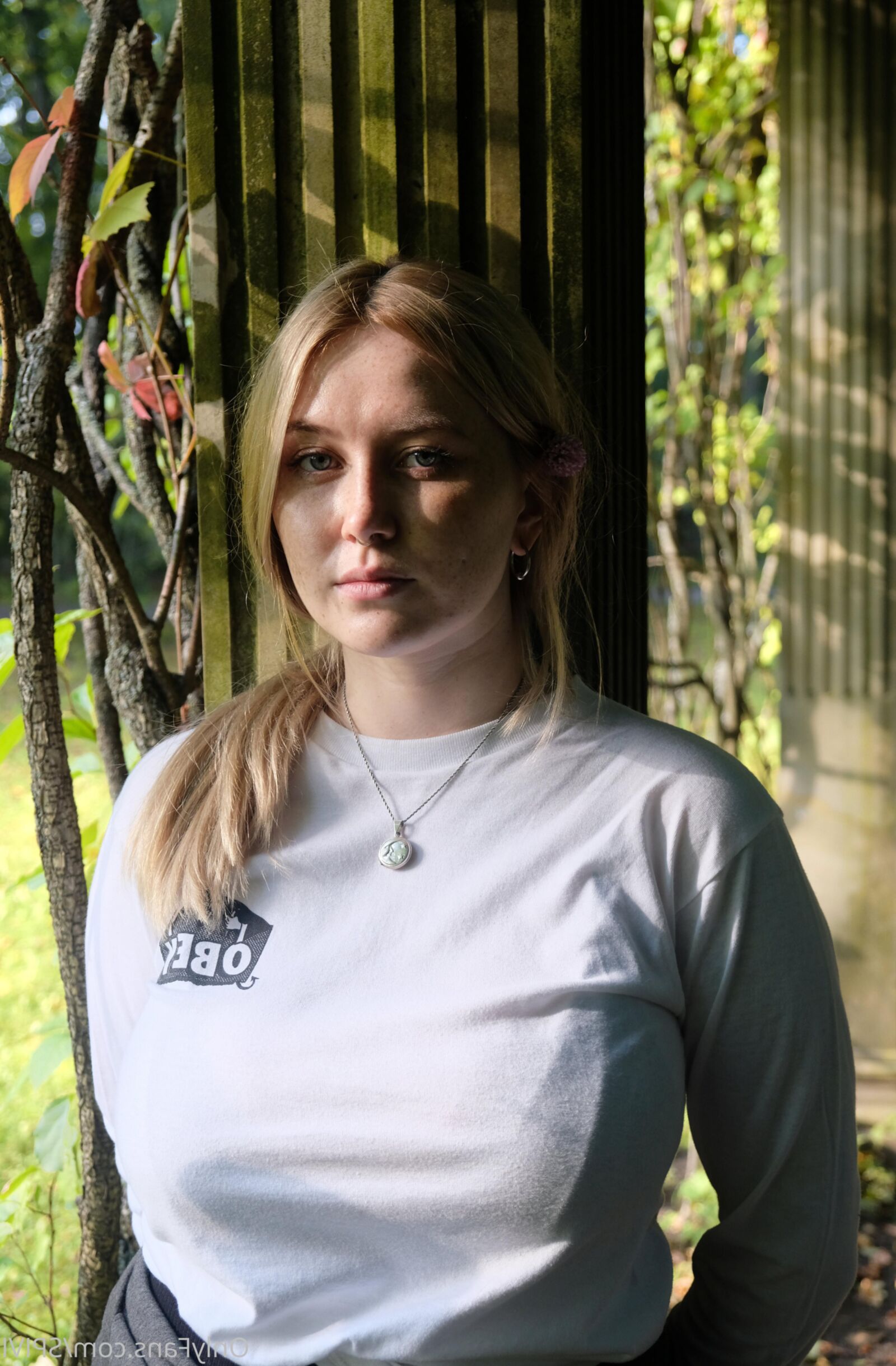 Spivi riesige Titten Big Ass tätowierte wunderschöne Analmädchen gemischte Schüsse