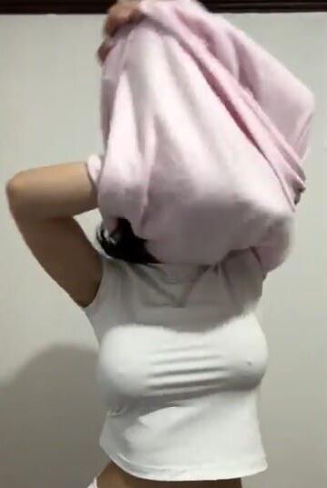 Pokies LXV