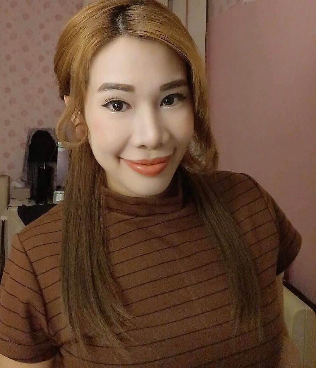 Alisa Pisornarnupa Bangkok Business woman getting choked