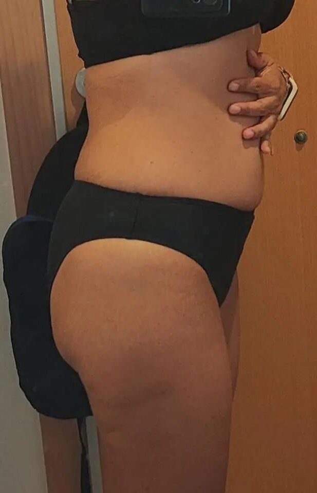 sexy mature slut 