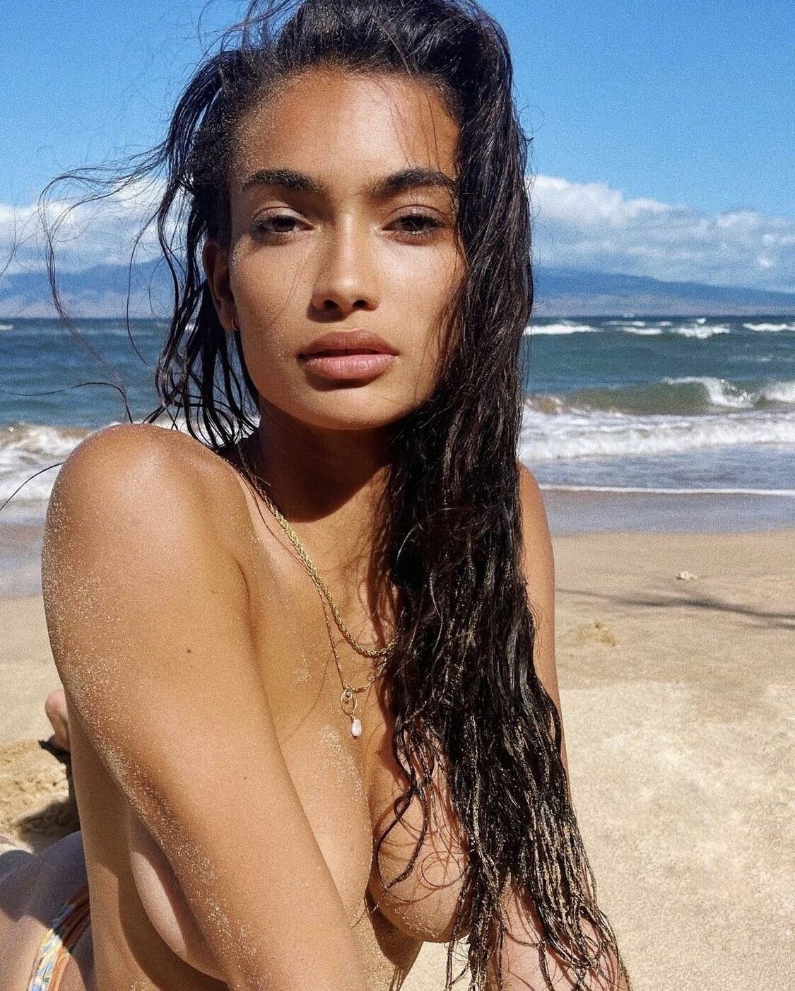 KELLY GALE 