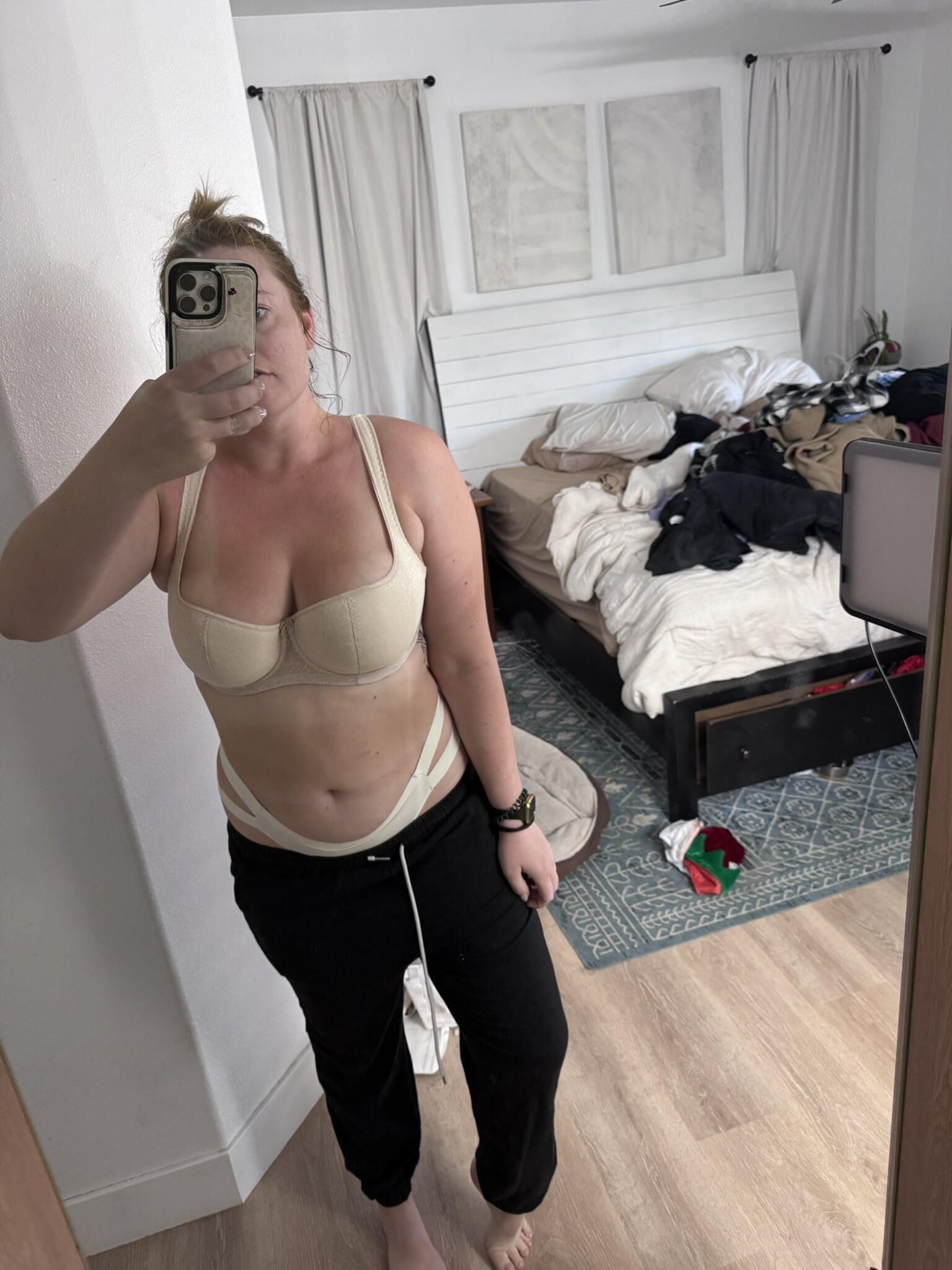 Meagan Huge Bobbs Beauty Horny Blonde Mom Mixed Hot Shots
