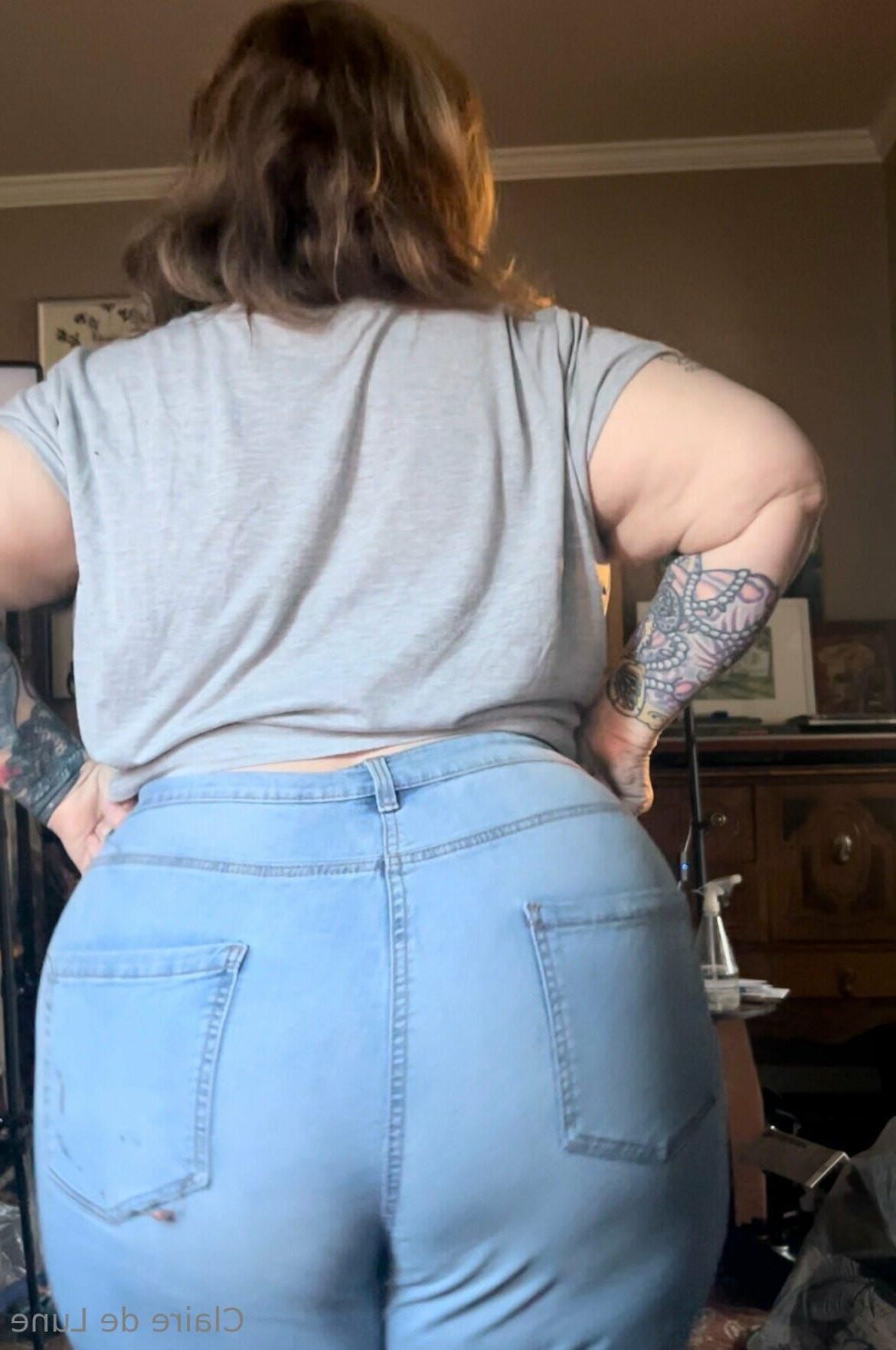 Claire Big Butt Big Tits tätowiert sexy blonde bbw orny gemischt h