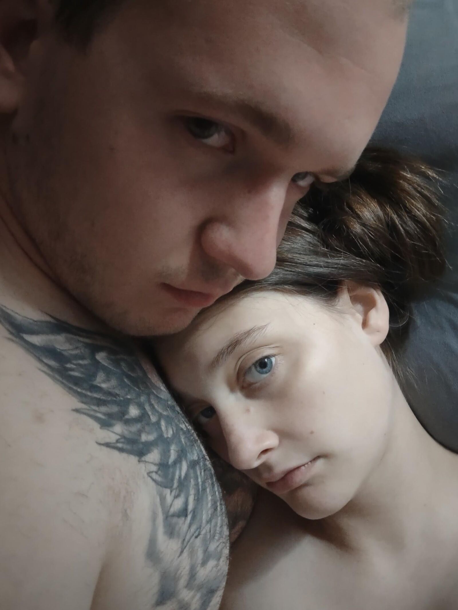 Suck nipples 