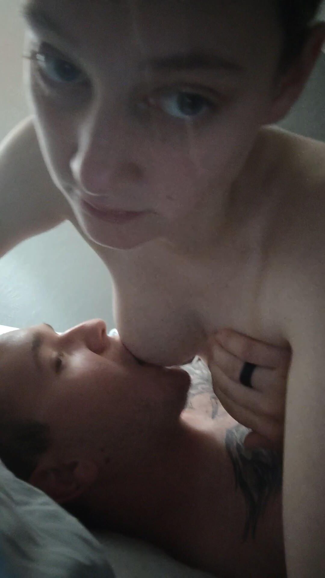 Suck nipples 