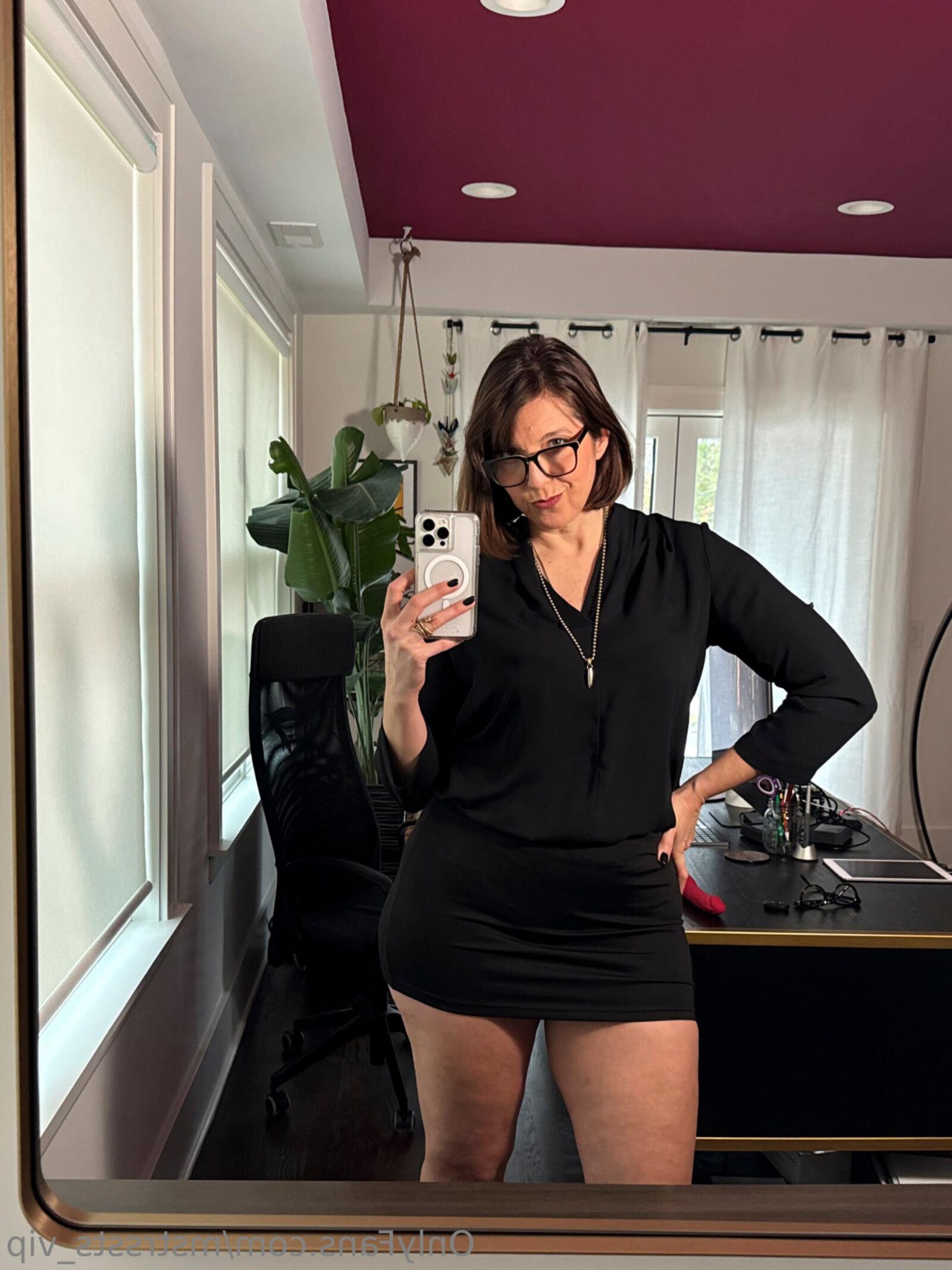 Mistress Big Butt Big Tits Gorgeous Milf with Glasses Mixed Hot 