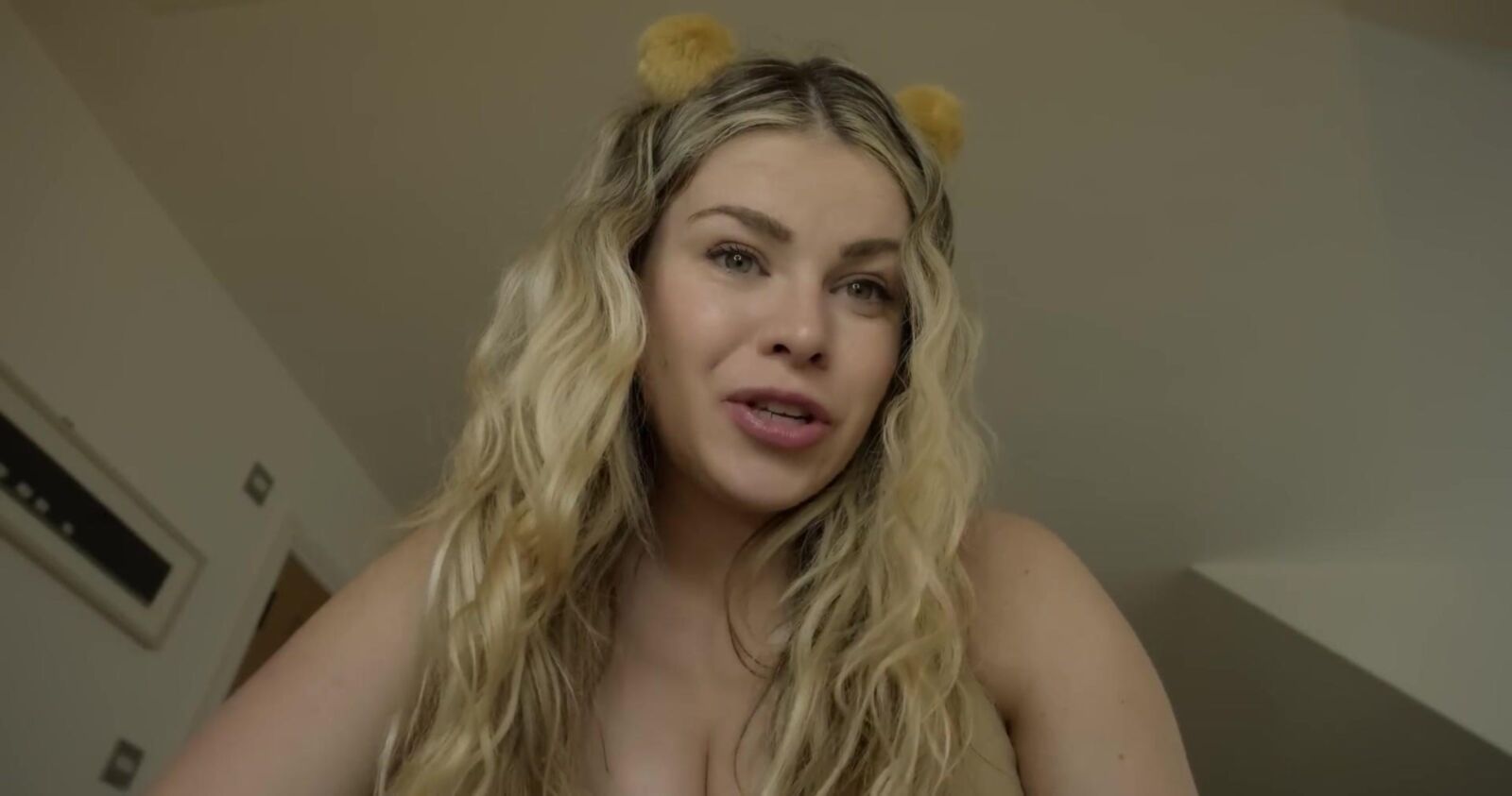 Scottish Murmurs ASMR Helping You Fall Asleep (yeah, right!)