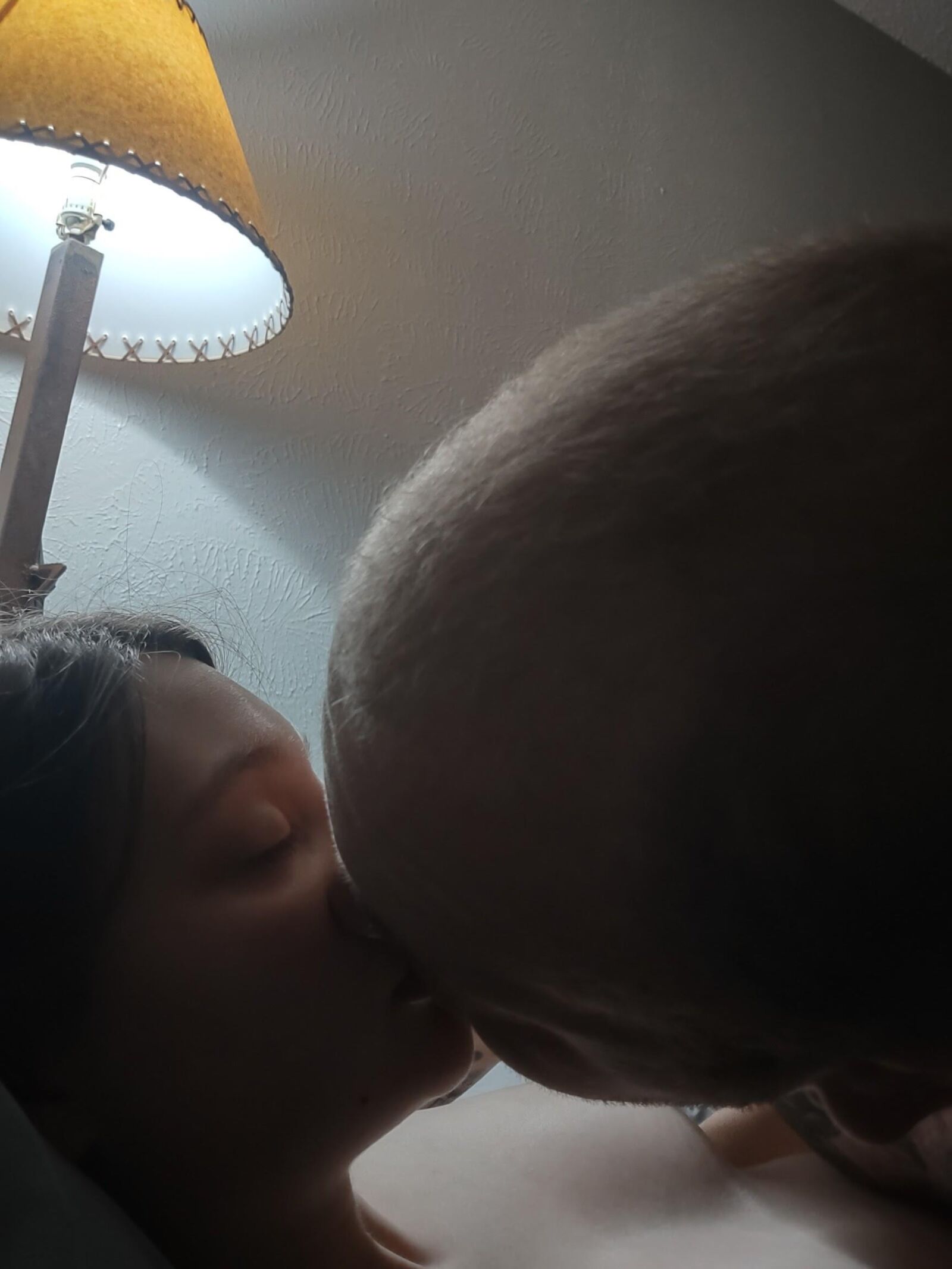 Suck nipples 