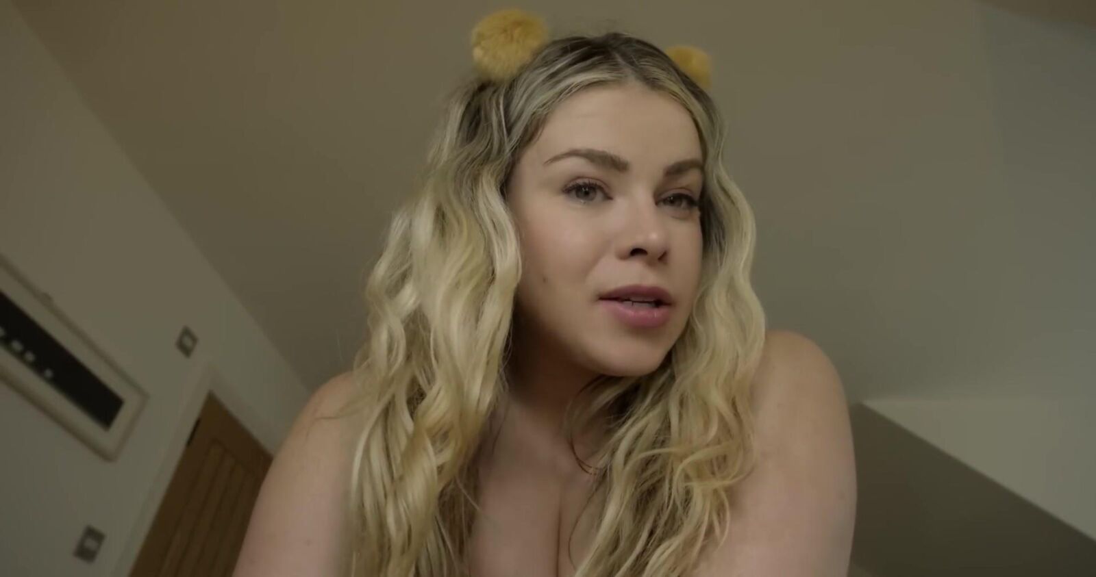 Scottish Murmurs ASMR Helping You Fall Asleep (yeah, right!)