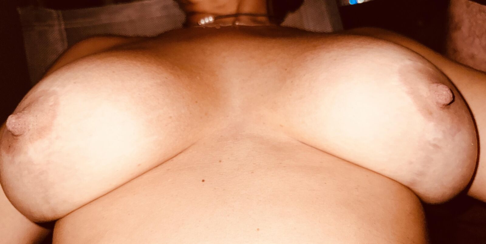 MY JUICY TITS FOR YOU 