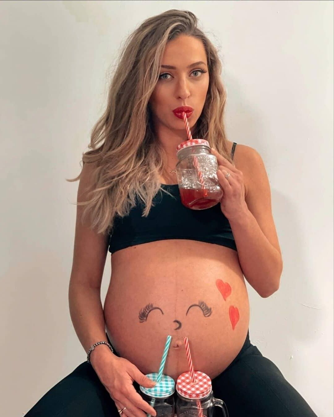 I Put a Baby In Her 