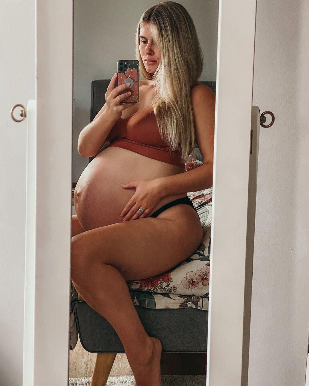 I Put a Baby In Her 