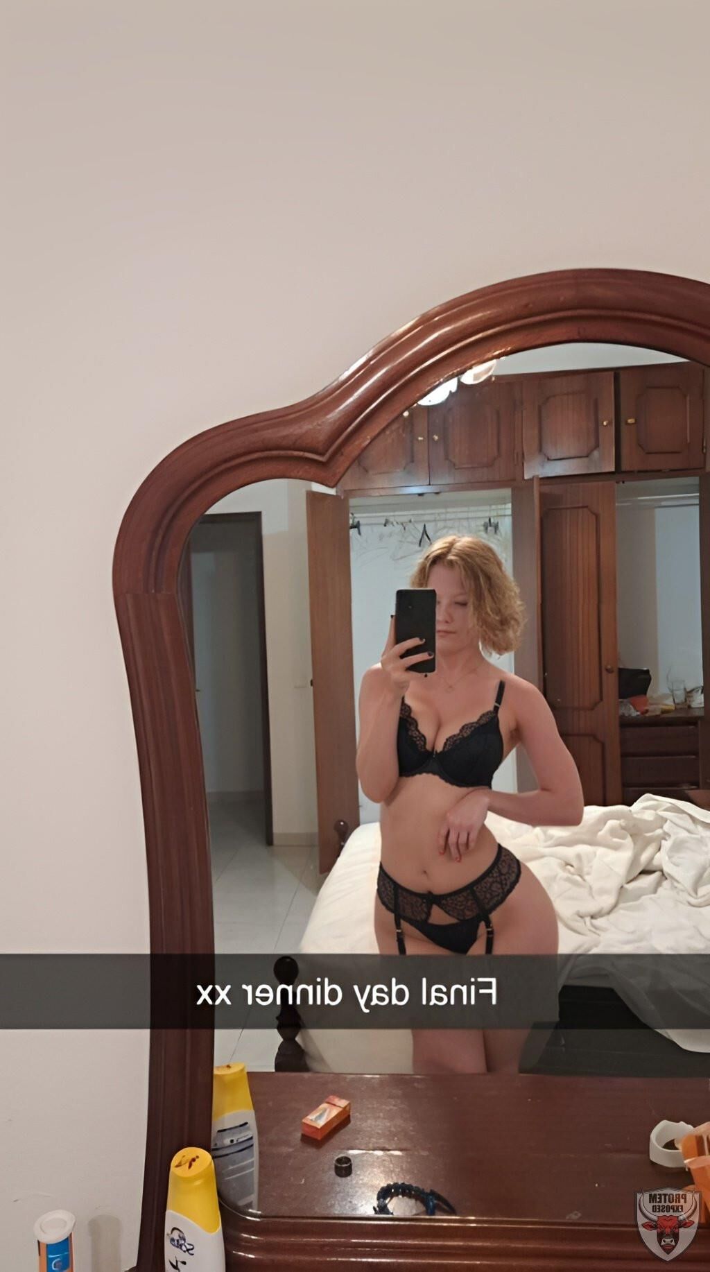 Cuck lost a bet and now Zara is ours