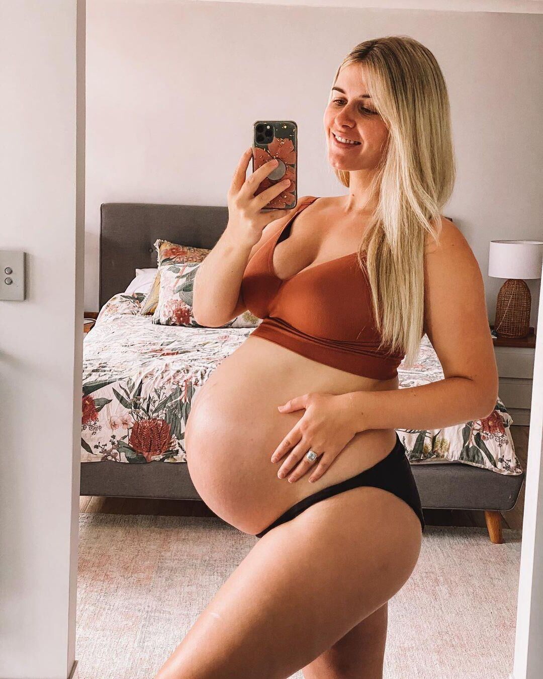 I Put a Baby In Her 