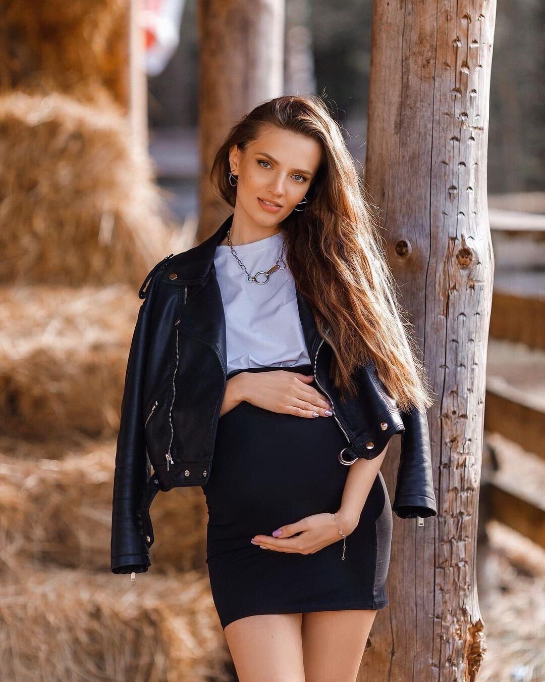 I Put a Baby In Her 
