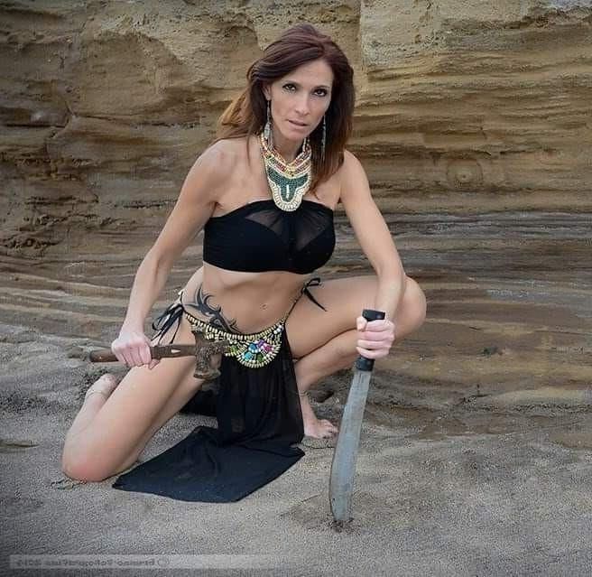 ROSA CUADRADO FERNANDEZ MATURE MODEL