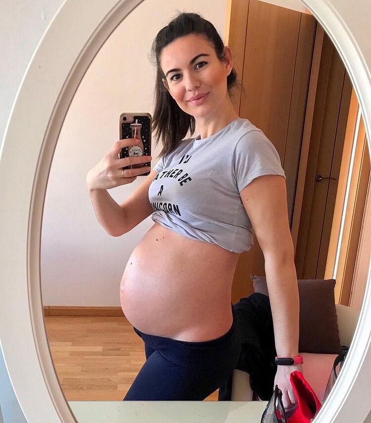 I Put a Baby In Her 