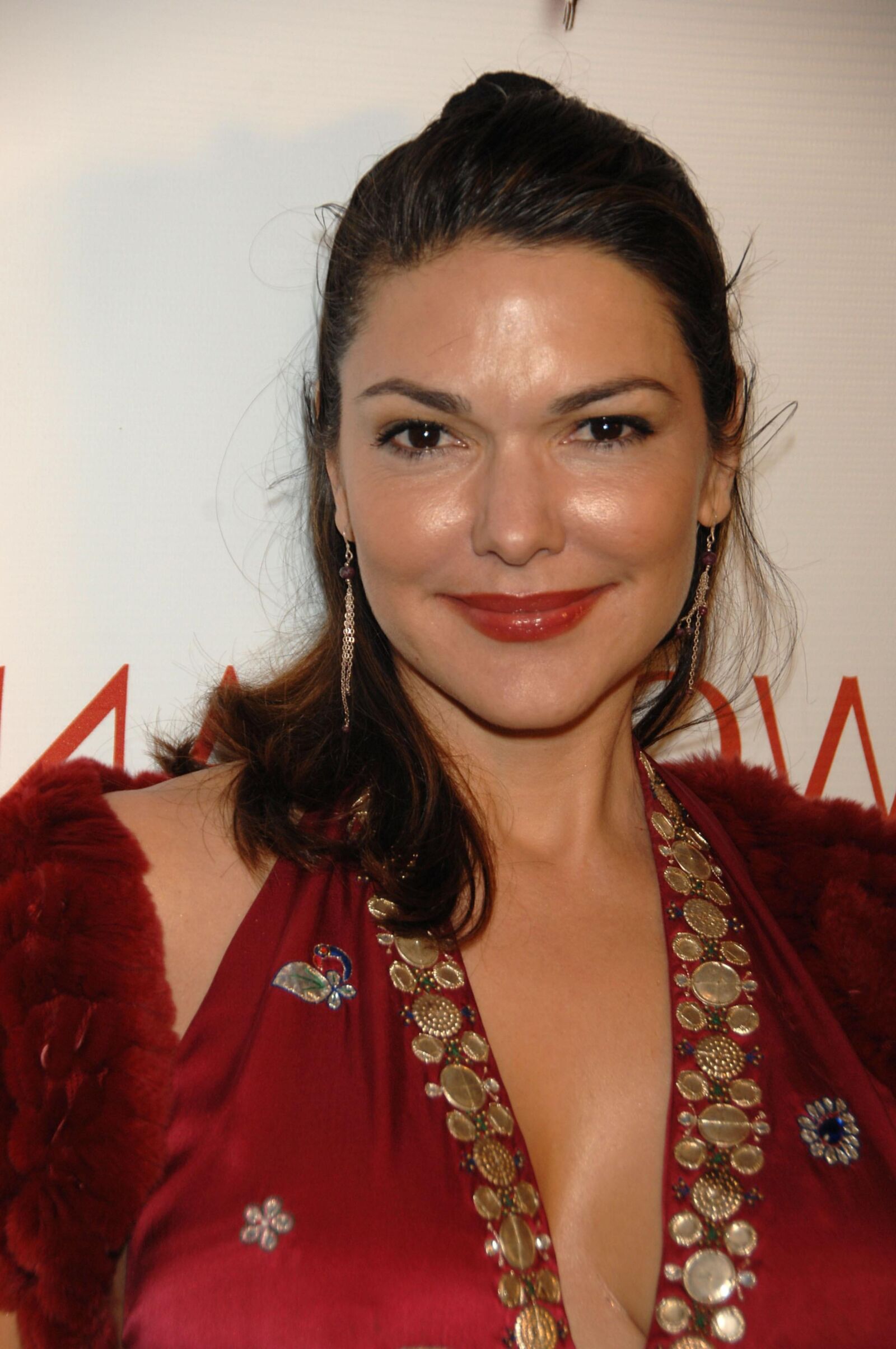 Titten Laura Harring