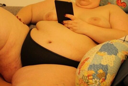 Awesome SSBBW shows insane fat body