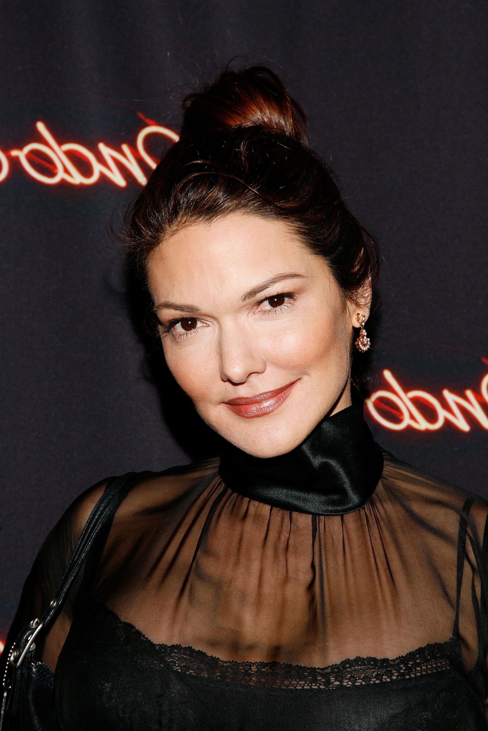 Titten Laura Harring
