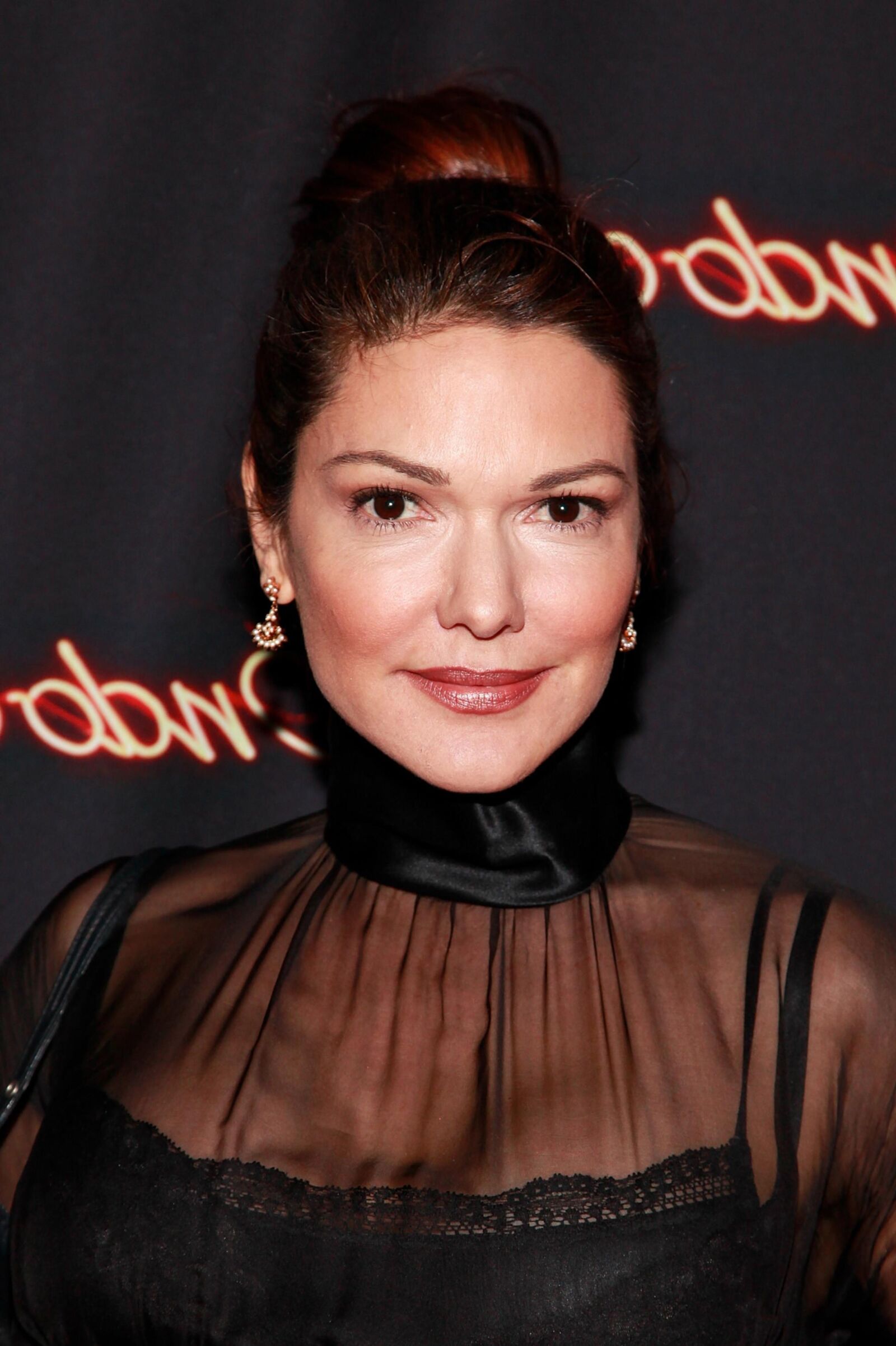 Titten Laura Harring