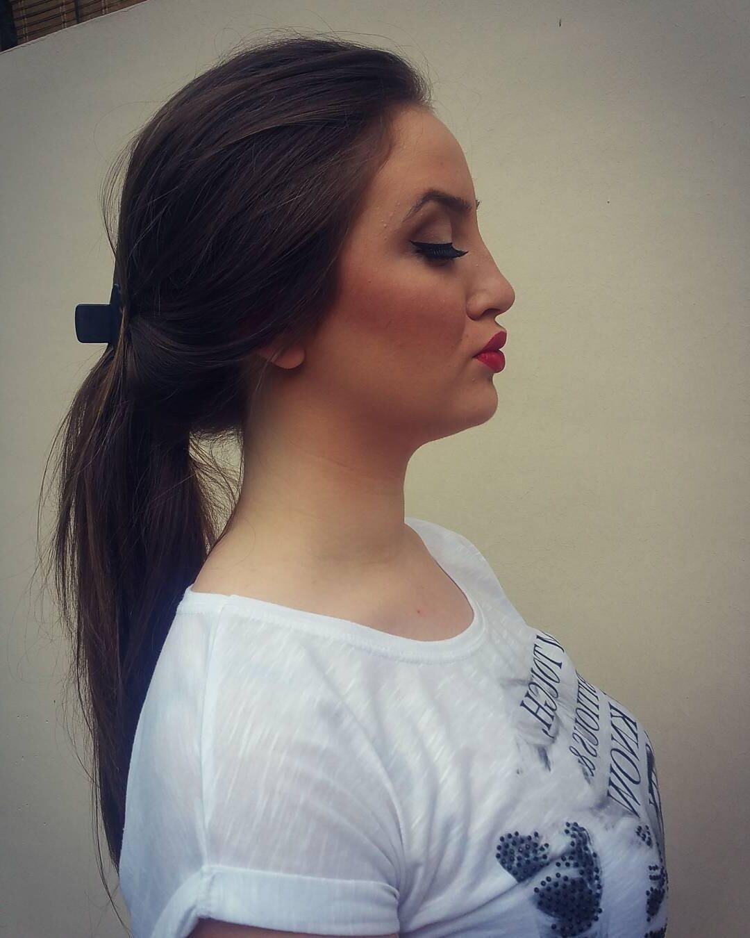 Beautiful Teen Simona