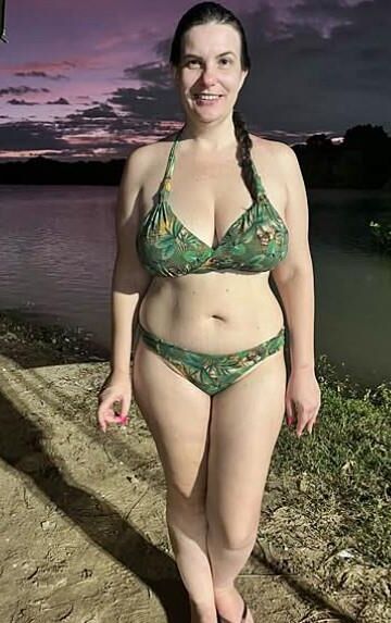 STUPID HUGE BOOBS MILF