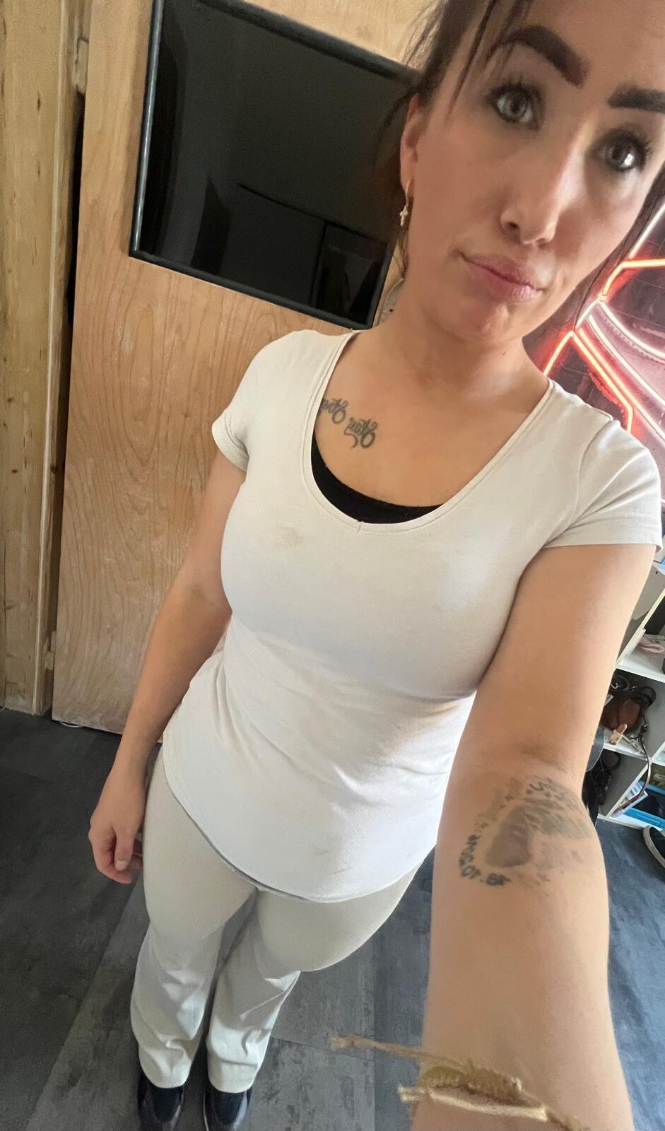 Comment my gf! 