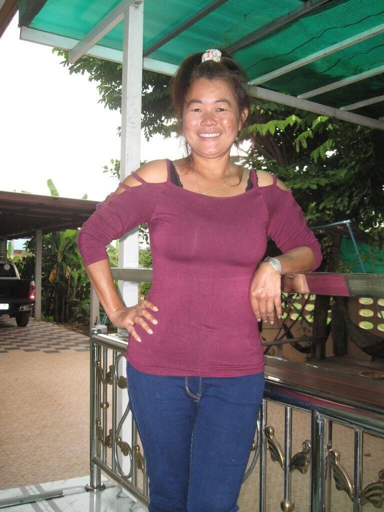 Envía tus fotos favoritas de mí a mi acct de Facebook. 