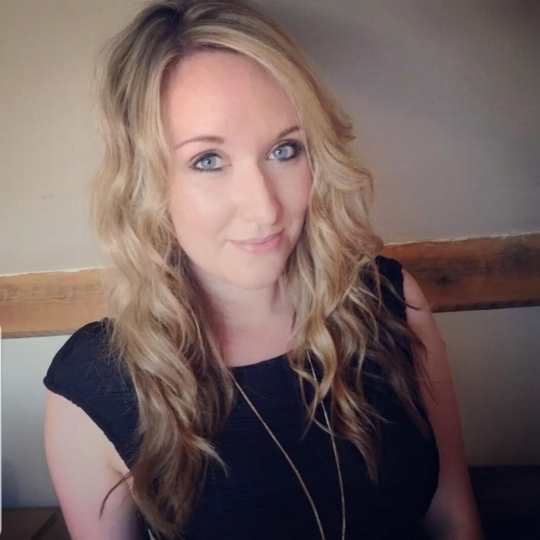 Latest random saves for your comments and cum! 