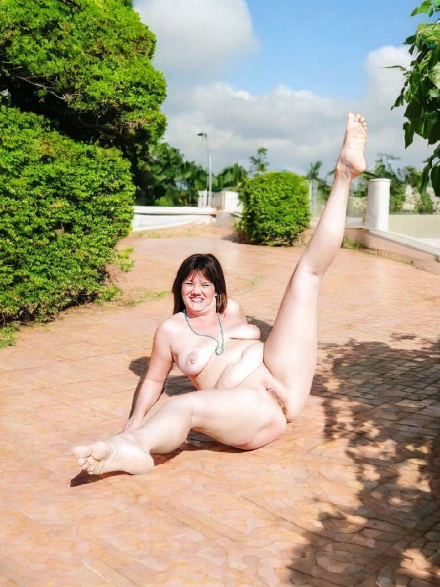Frau Tricity Lewis alias Joydabang nacktes Modell