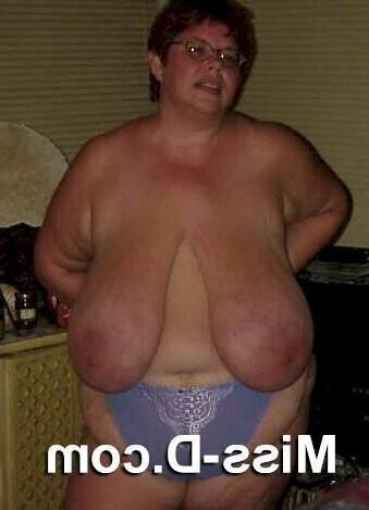 HUGE SAGGY TITS