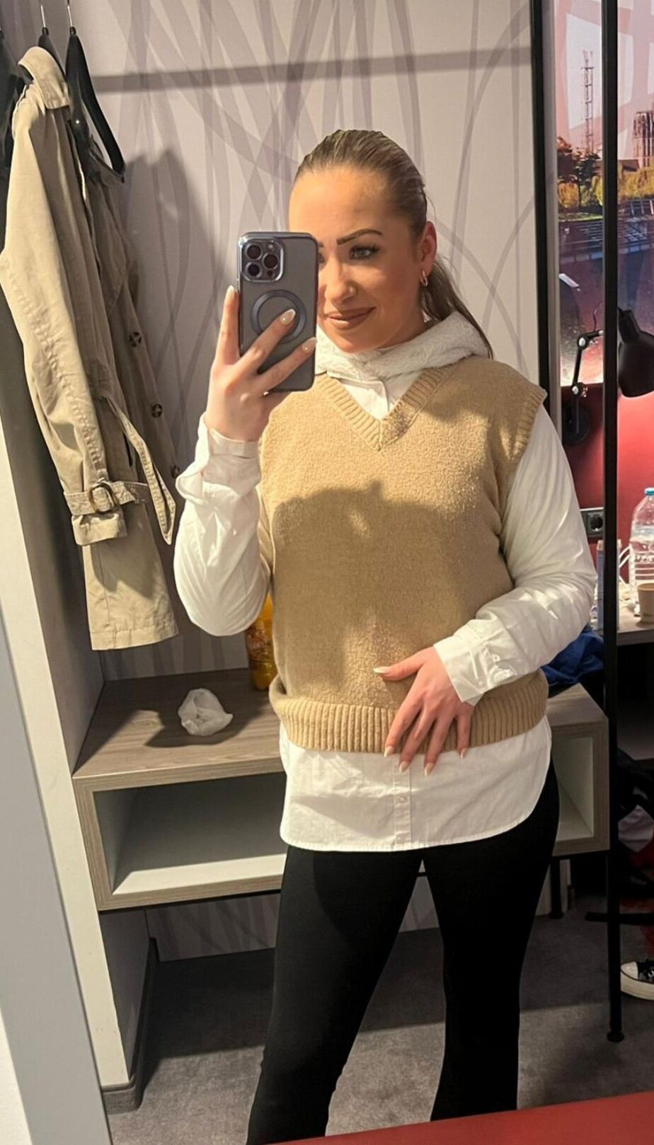 Comment my gf! 