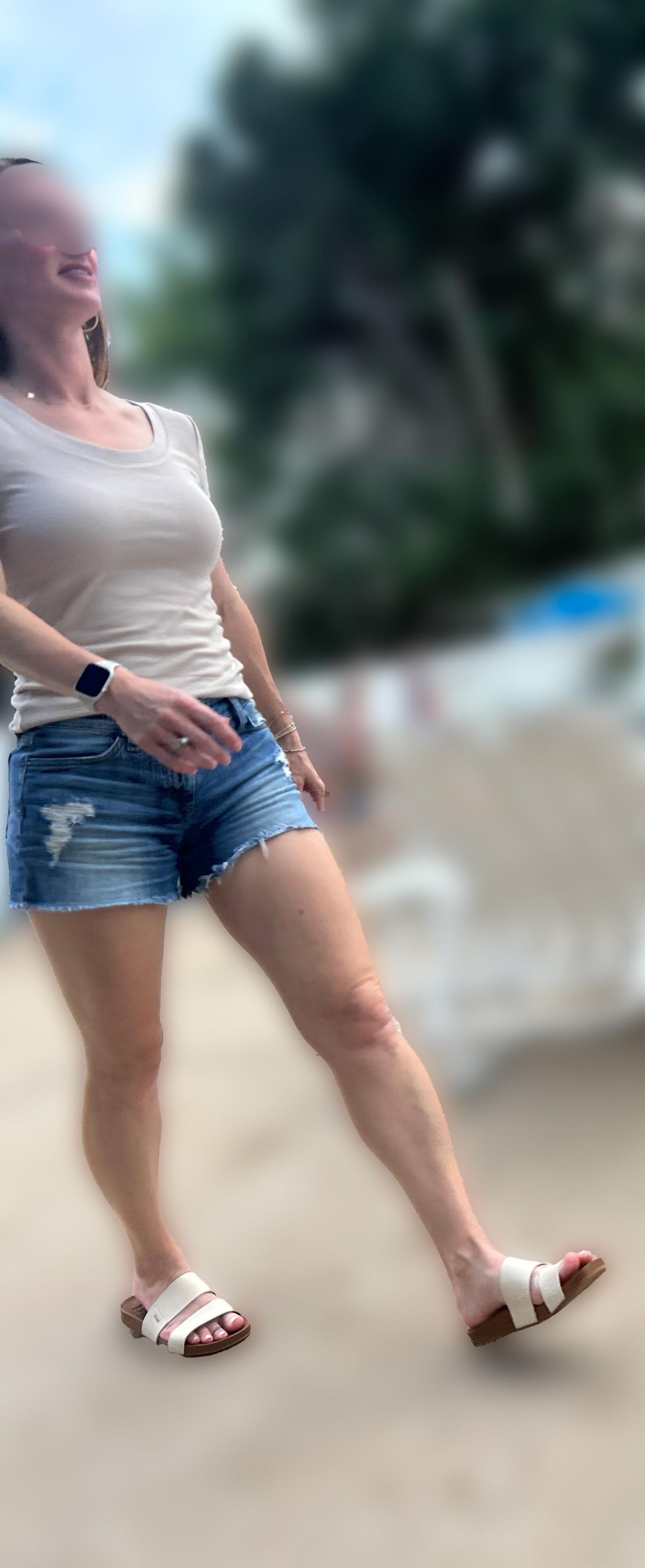 Candid milfs