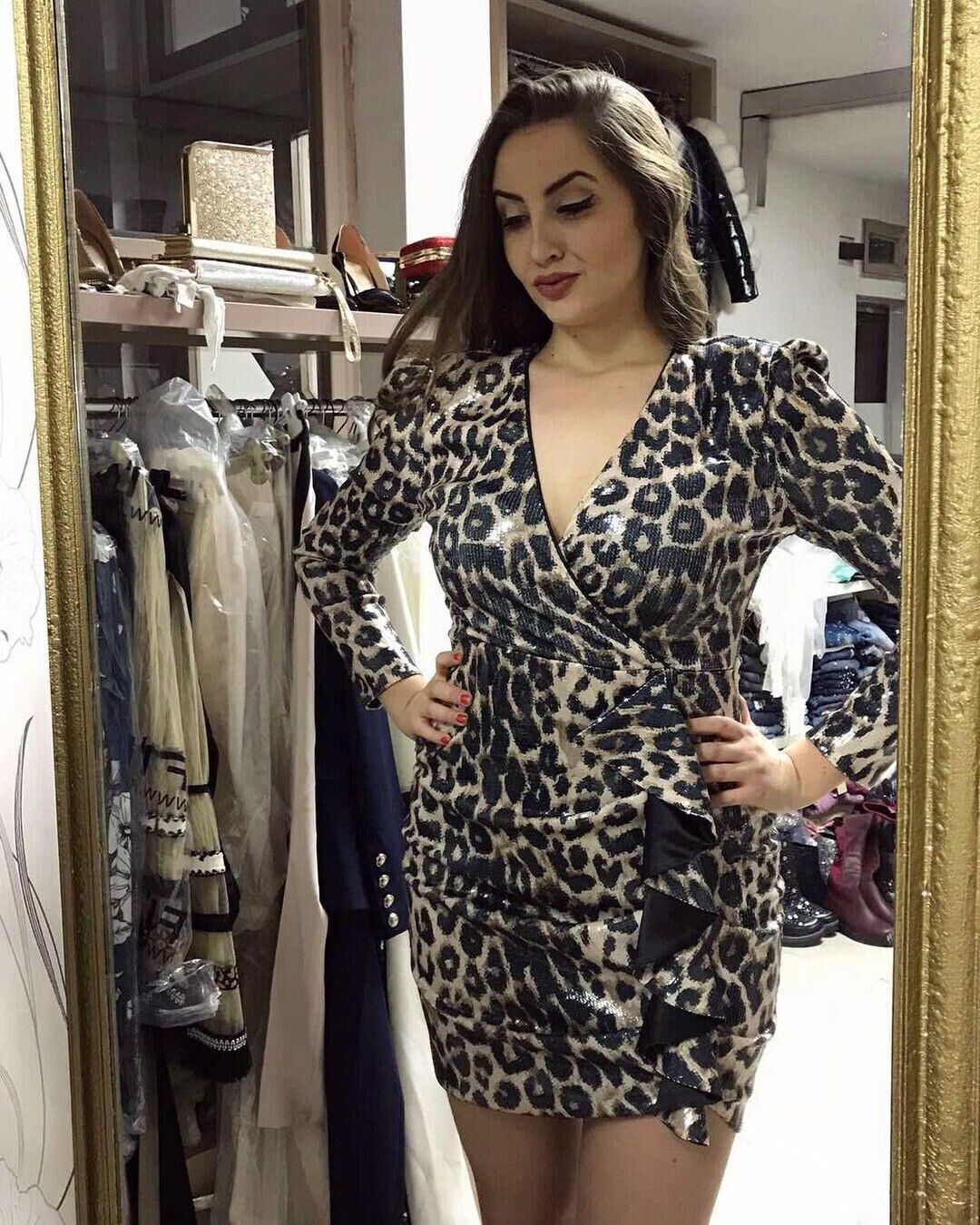 Beautiful Teen Simona