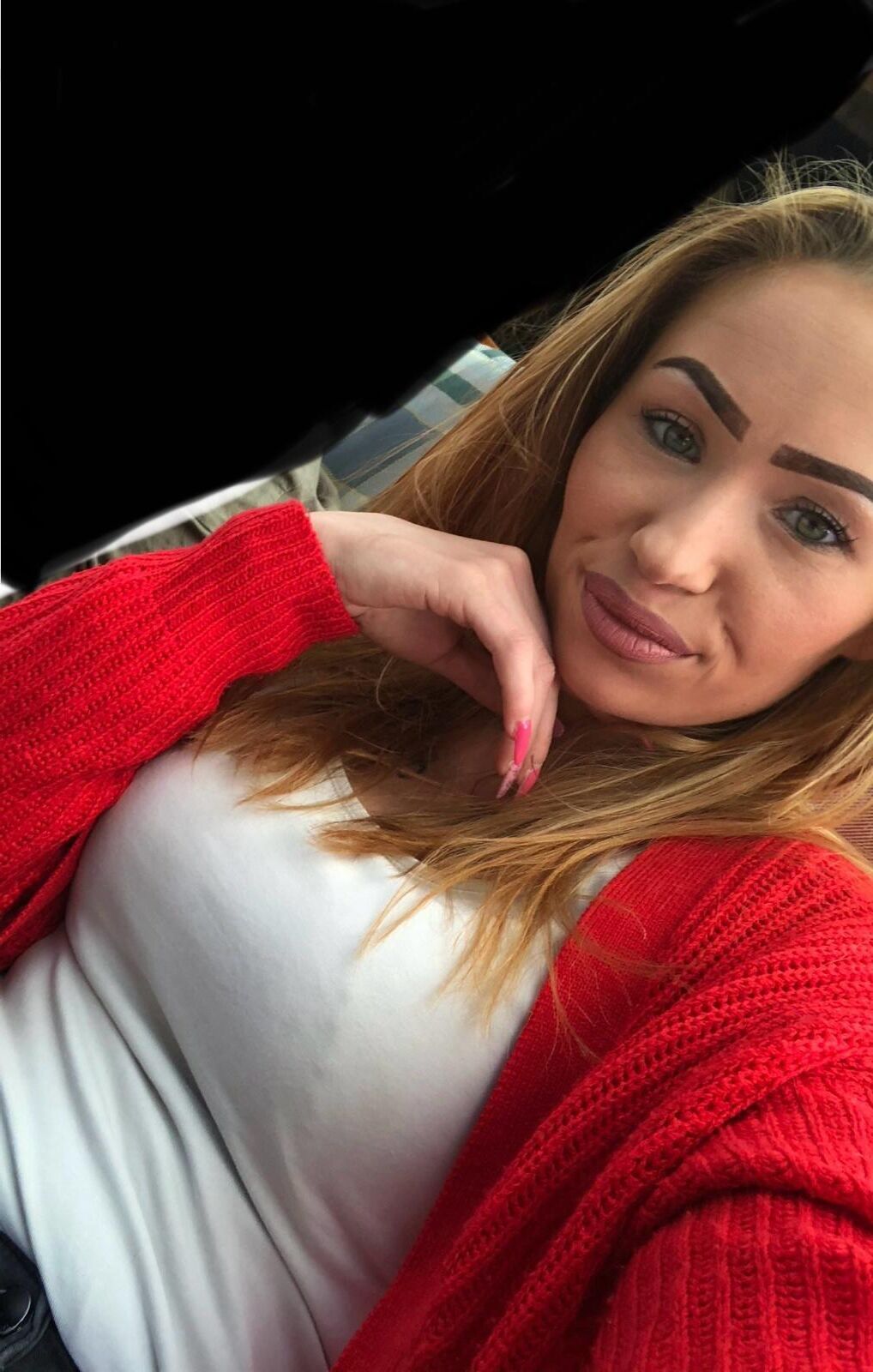 Comment my gf! 