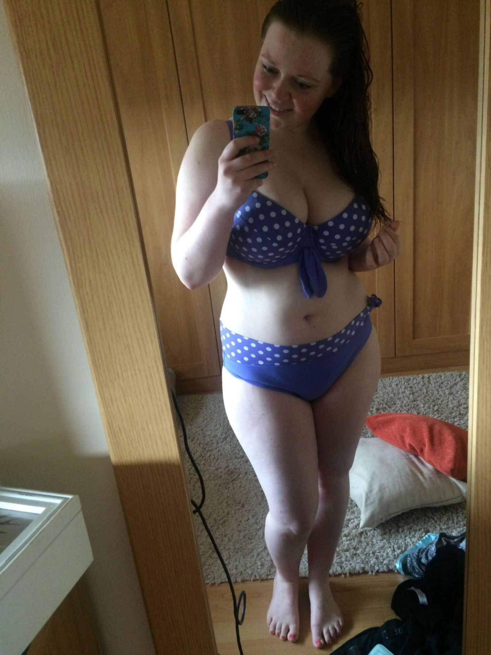 Latest random saves for your comments and cum! 