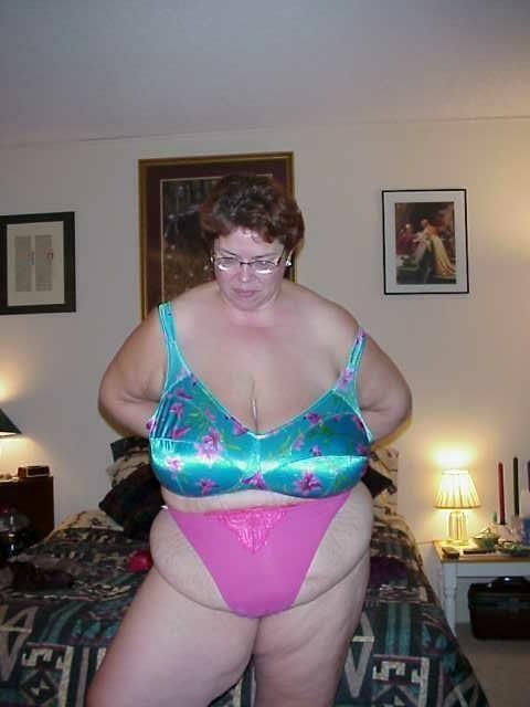 HUGE SAGGY TITS