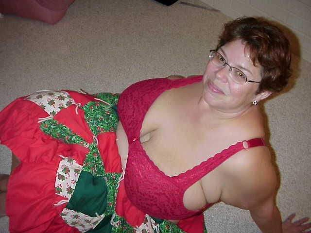 HUGE SAGGY TITS