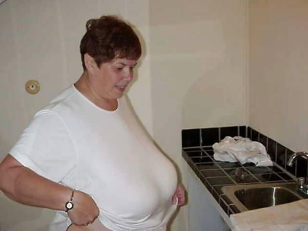HUGE SAGGY TITS