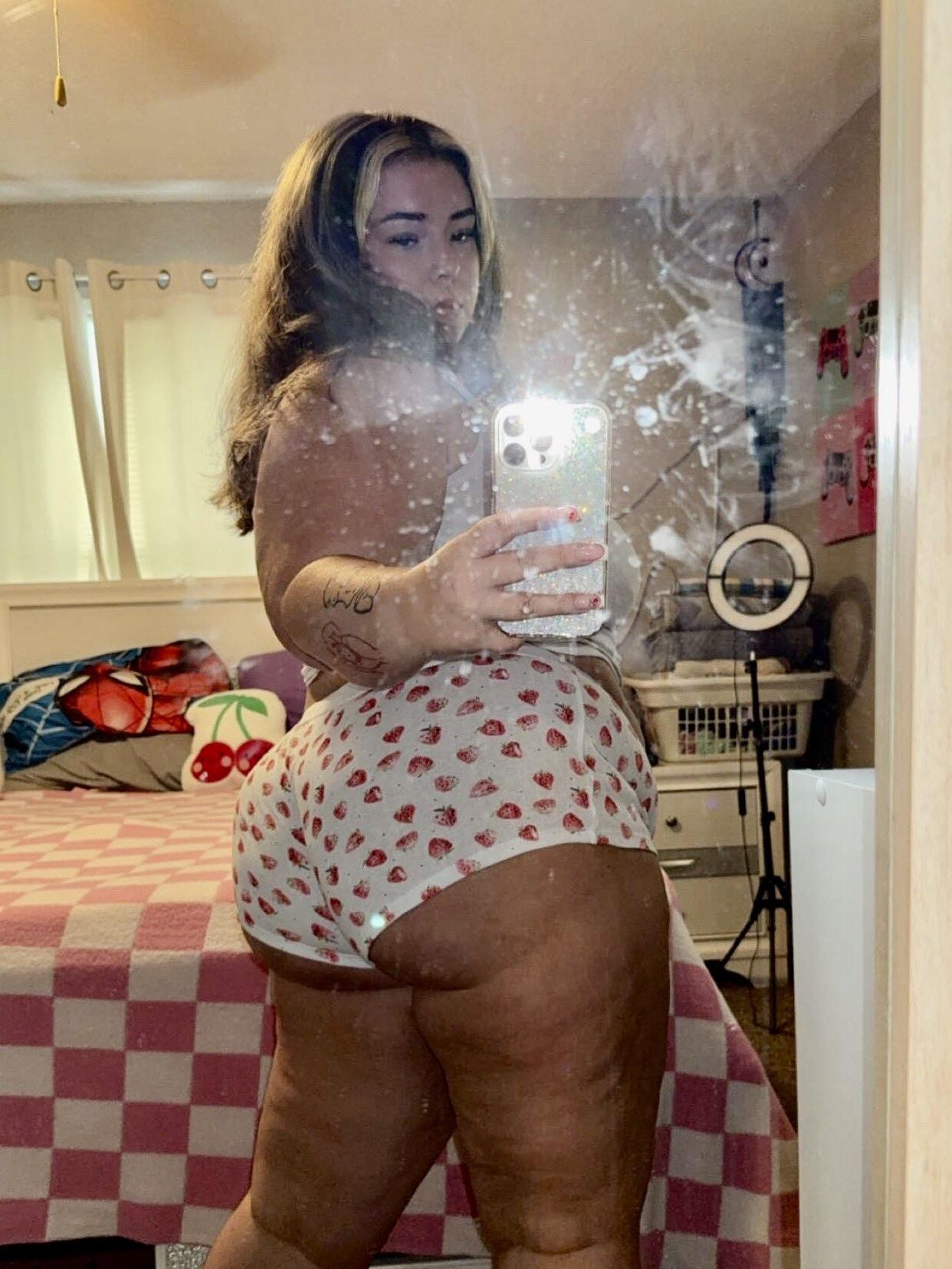 Tori Huge Ass Big Boobs Beauty BBW Girl Mixed Hot Photos